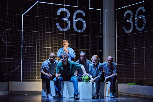 Photo Flash: New Production Photos From THE CURIOUS INCIDENT OF THE DOG IN THE NIGHT-TIME Image