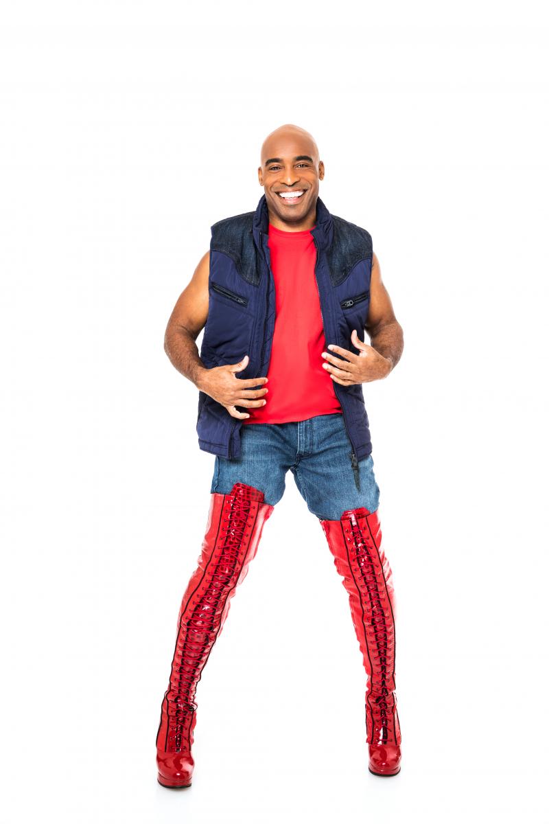 VIDEO: Football Star Tiki Barber Will Join the Cast of KINKY BOOTS! Image