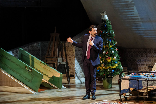 Photo Flash: First Look at THE TELL-TALE HEART at the National Theatre 