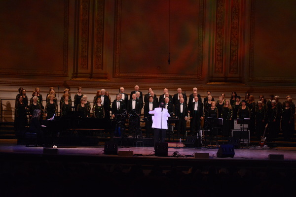 The Hibernian Festival Singers under the direction of Christopher Bilella  Photo