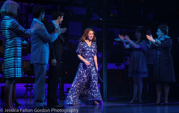 Wake Up With BWW 12/12: OKLAHOMA! Will Transfer to Broadway, and More! Image