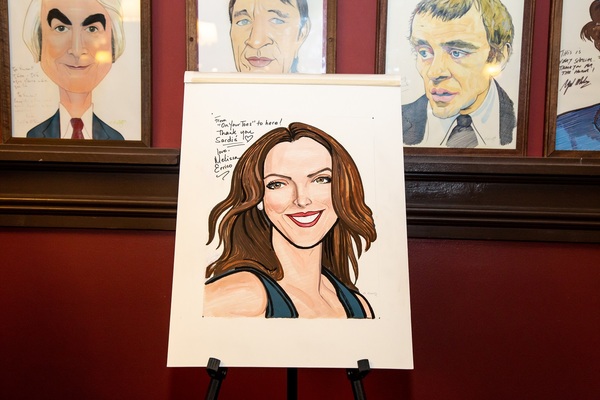 Photo Flash: Melissa Errico Unveils New Portrait at Sardi's! Image