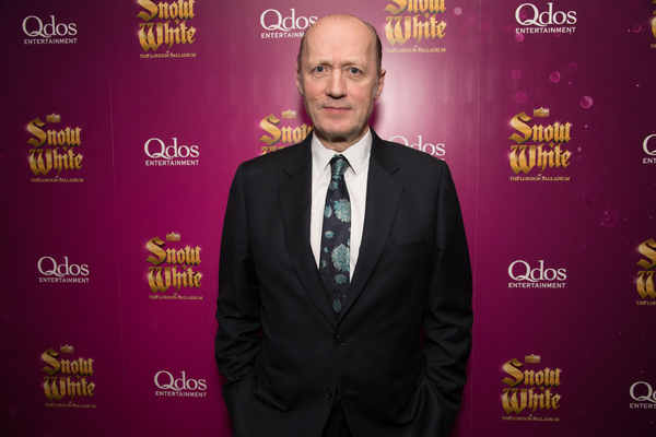 Photo Flash: Inside the Gala Night For SNOW WHITE at the London Palladium Image