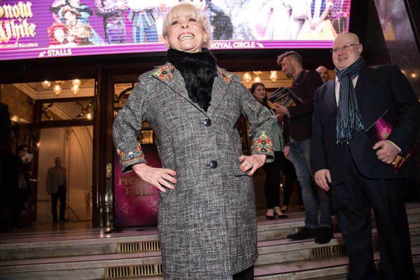 Photo Flash: Inside the Gala Night For SNOW WHITE at the London Palladium Image