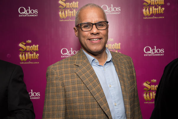 Photo Flash: Inside the Gala Night For SNOW WHITE at the London Palladium Image