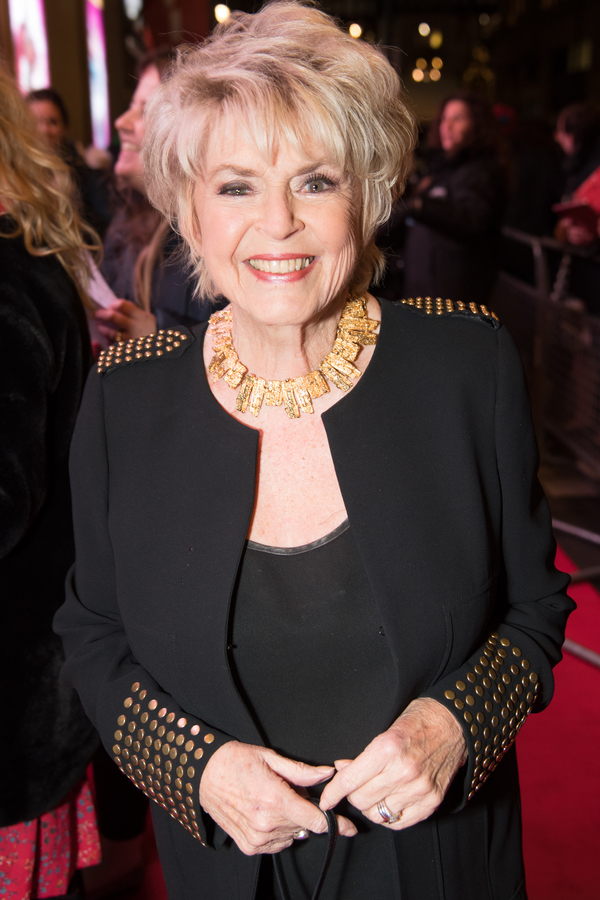Photo Flash: Inside the Gala Night For SNOW WHITE at the London Palladium Image