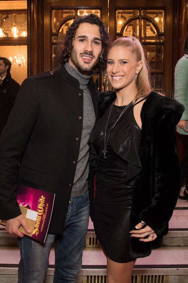 Photo Flash: Inside the Gala Night For SNOW WHITE at the London Palladium Image