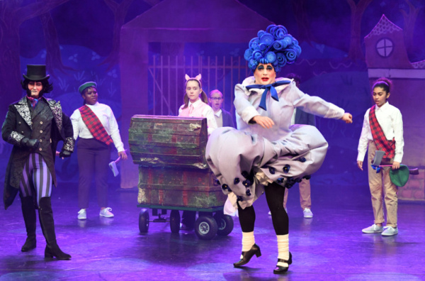 Photo Flash: RED RIDING HOOD VERSUS THE WOLF Opens in Milton Keynes Image
