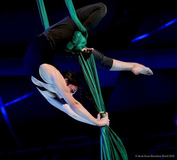 BWW Previews: CIRQUE NUTCRACKER BY TROUPE VERTIGO at Meyerhoff Symphony Hall Image