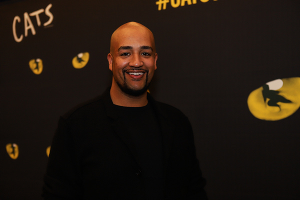 Photo Coverage: CATS National Tour Gets Ready to Pounce on Providence! Image