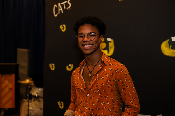 Photo Coverage: CATS National Tour Gets Ready to Pounce on Providence! Image