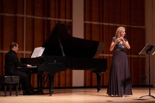 Photo Flash: PREFORMANCES WITH ALLISON CHARNEY Continues Tenth Anniversary Season At Merkin Concert Hal Image