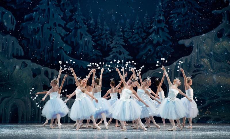 Review: MIAMI CITY BALLET PRESENTS GEORGE BALANCHINE'S NUTCRACKER BALLET at Dorothy Chandler Pavilion 