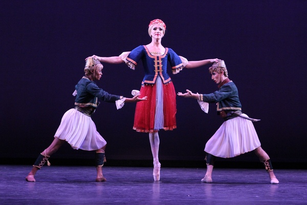 Photo by Costas Cacaroukas. Pictured L to R: Andrei Leftov (Boysie Dikobe), Eugenia R Photo