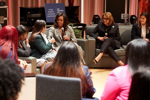 Photo Flash: Michelle Obama Stops By the Dallas Young Women's Leadership Conference Image