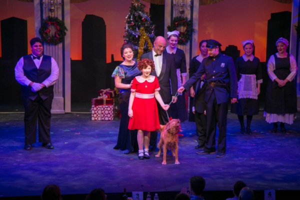 Photo Flash: Downtown Cabaret Theatre Stages ANNIE Image