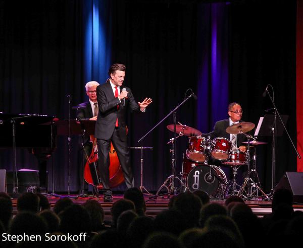 Photo Coverage: Billy Stritch and Friends Land On The Beach Image