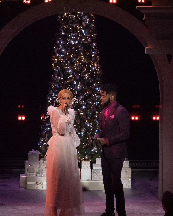 Photo Flash: LOVE ACTUALLY LIVE Brings The Holidays To The Wallis Image