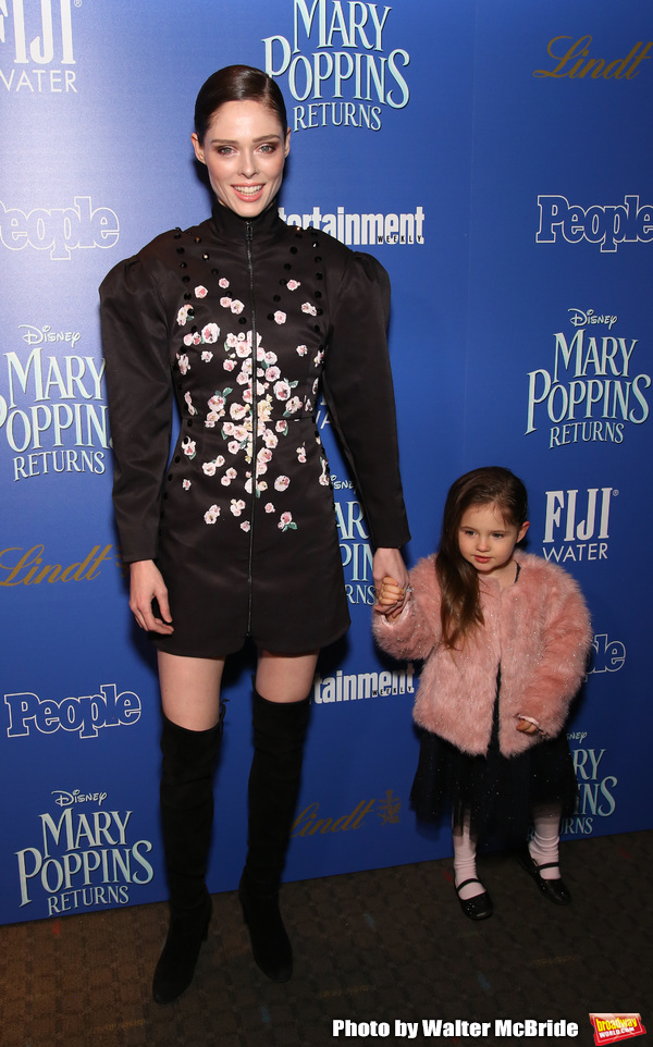 Photo Coverage: On the Practically Perfect Red Carpet for MARY POPPINS RETURNS New York Premiere! Image