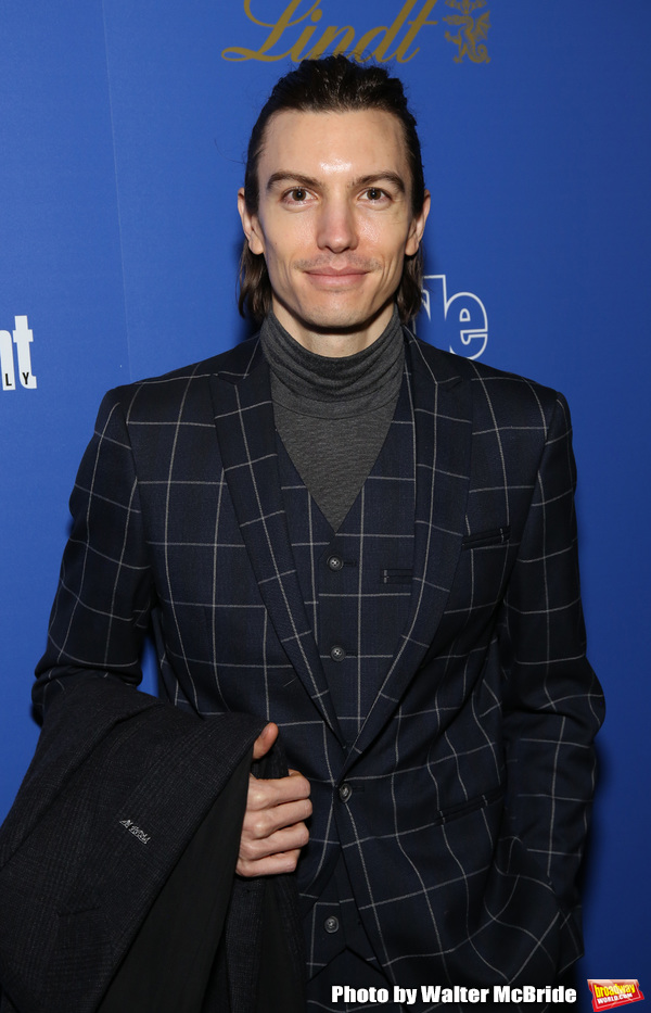 Photo Coverage: On the Practically Perfect Red Carpet for MARY POPPINS RETURNS New York Premiere! Image