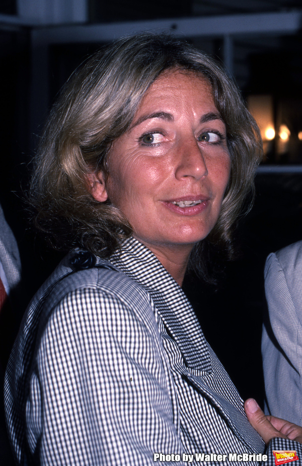 Penny Marshall attends a Barbecue at Gracie Mansion on June 1, 1988 in New York City. Photo