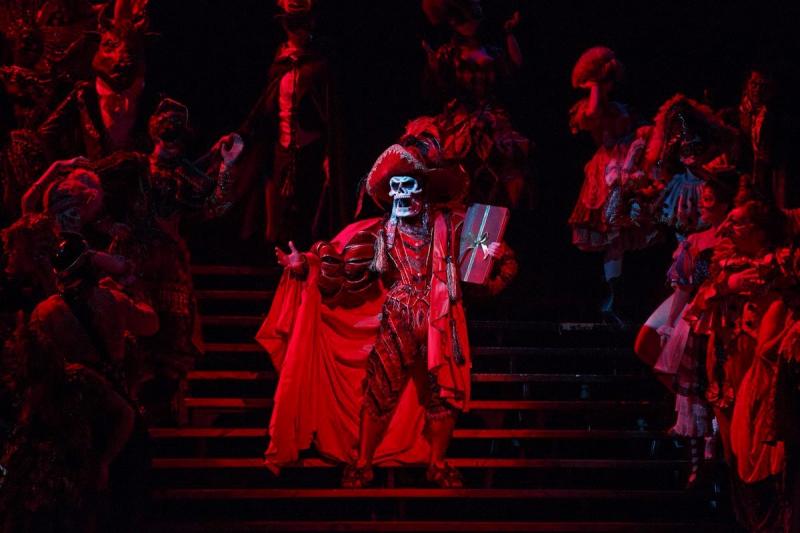 Jay Armstrong Johnson Of Broadway's THE PHANTOM OF THE OPERA Takes Over Instagram Tomorrow! Image