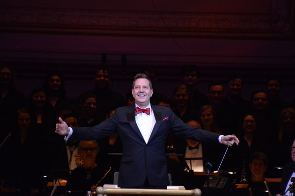 Photo Coverage: The New York Pops and Ashley Brown Perform Holiday Music in UNDER THE MISTLETOE Concert Image