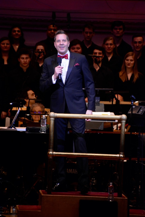 Photo Coverage: The New York Pops and Ashley Brown Perform Holiday Music in UNDER THE MISTLETOE Concert Image