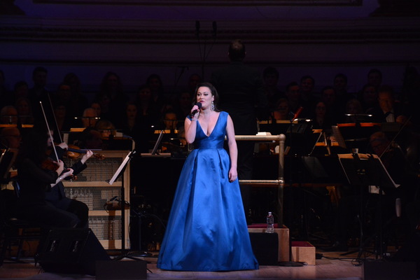 Photo Coverage: The New York Pops and Ashley Brown Perform Holiday Music in UNDER THE MISTLETOE Concert Image