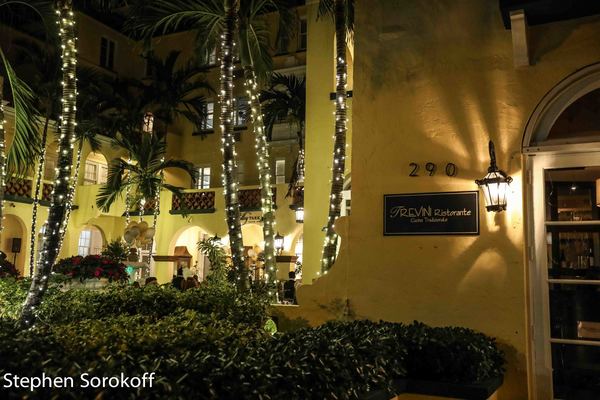 Photo Coverage: International Singers Lilian & Maycol Ring In The New Year at Trevini Image