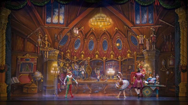 Review: Moscow Ballet's THE GREAT RUSSIAN NUTCRACKER Wows And Satiates At The Soraya 