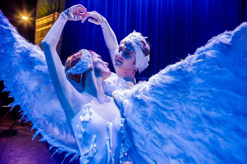 Review: Moscow Ballet's THE GREAT RUSSIAN NUTCRACKER Wows And Satiates At The Soraya Image