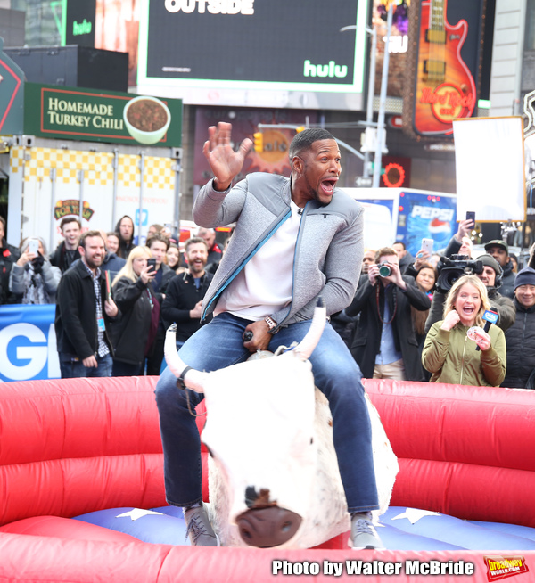 Photo Coverage: GMA DAY Host Michael Strahan Braves Mechanical Bull Ride In Times Square! Image