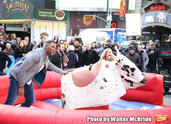 Photo Coverage: GMA DAY Host Michael Strahan Braves Mechanical Bull Ride In Times Square! Image