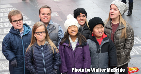 Photo Coverage: The Cast Of 7 LITTLE JOHNSTONS Film Their Visit To Times Square Image