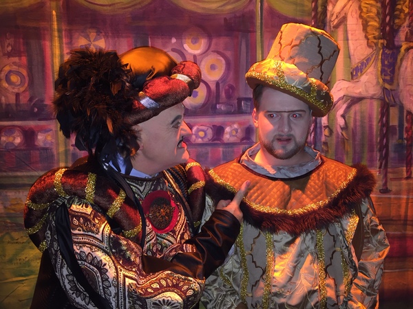 Photo Flash: Week Of Rip-Roaring Fun At Parr Hall Promised After Panto Opening Night Image