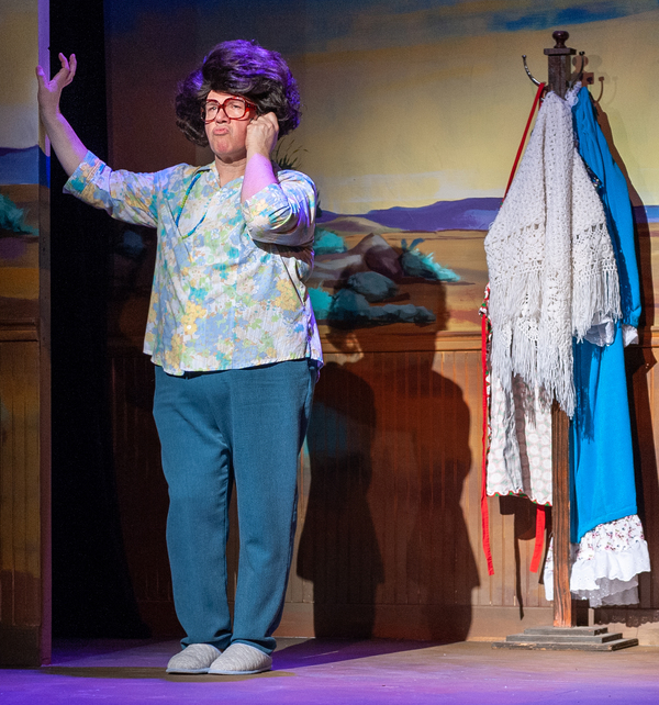 Photo Flash: GREATER TUNA Returns To Riverton Theaters Image