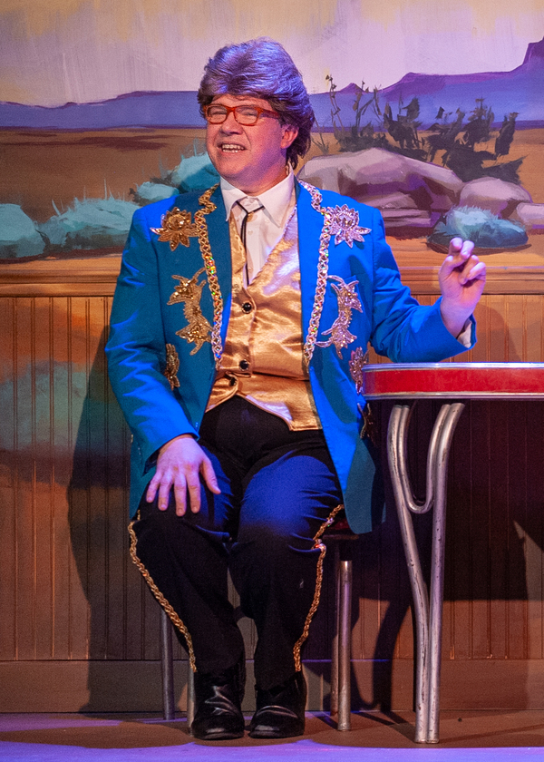 Photo Flash: GREATER TUNA Returns To Riverton Theaters Image