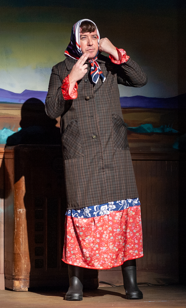 Photo Flash: GREATER TUNA Returns To Riverton Theaters Image