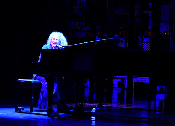 Photo Flash: Carole King Surprises the Cast of BEAUTIFUL With a Performance and Curtain Call Image