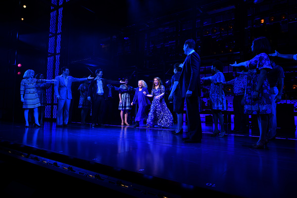 Photo Flash: Carole King Surprises the Cast of BEAUTIFUL With a Performance and Curtain Call Image