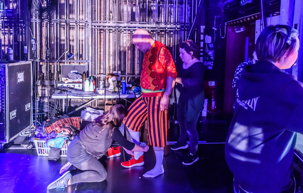 Photo Flash: Backstage at Birmingham Hippodrome's PETER PAN Image