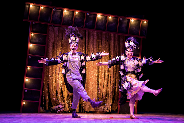 Photo Flash: Children's Theatre Company's Presents MR. POPPER'S PENGUINS Image