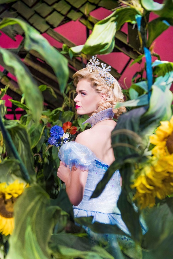 Photo Flash: See New Photos of Sophie Evans and Alice Fearn in WICKED Image