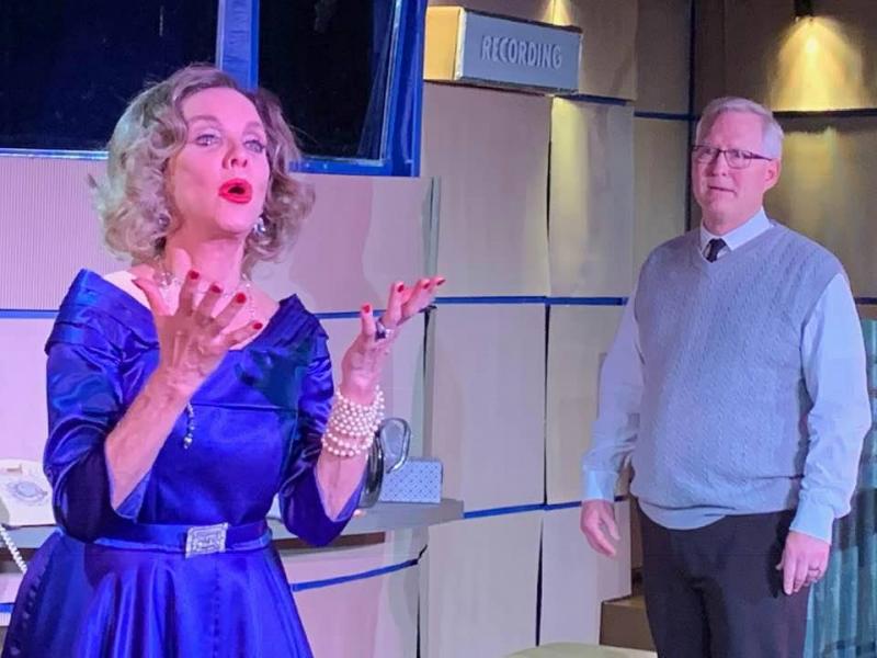 Review: Desert Rose's LOOPED is a Brilliant, Must-See Production Image