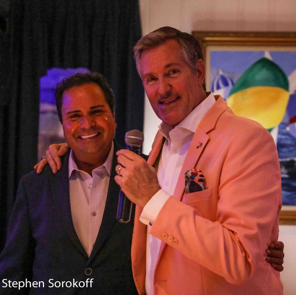 Photo Coverage: Pelican Cabaret Cafe Features Rob Russell Image
