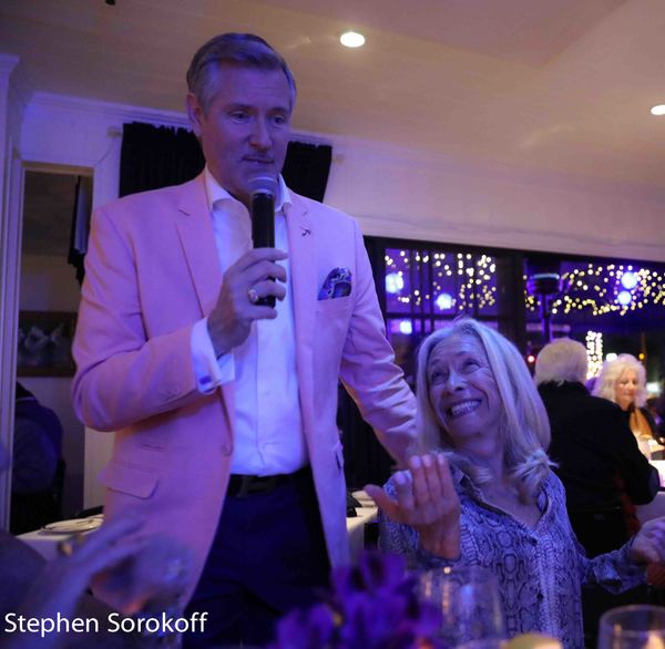Photo Coverage: Pelican Cabaret Cafe Features Rob Russell Image