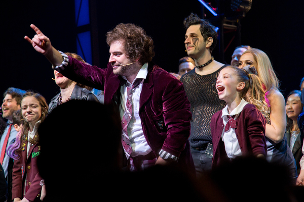 Photo Coverage: The Cast of SCHOOL OF ROCK Takes its Closing Night Curtain Call Image