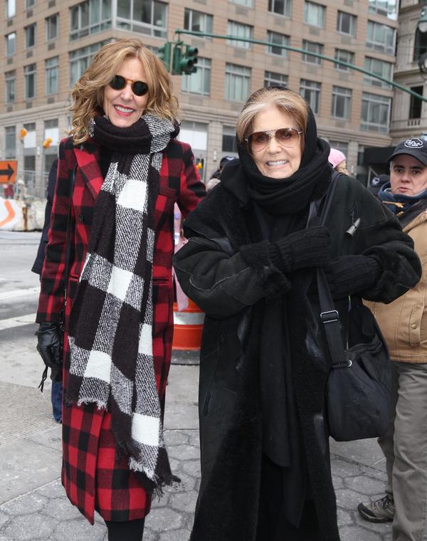 Photo Flash: Gloria Steinem and Cast of GLORIA: A LIFE March in the Women's Unity Rally Image