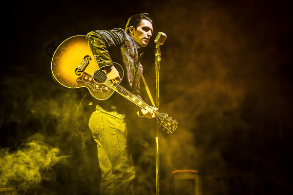 Photo Flash: Get an Inside Look at Marriott Theatre's MILLION DOLLAR QUARTET Image